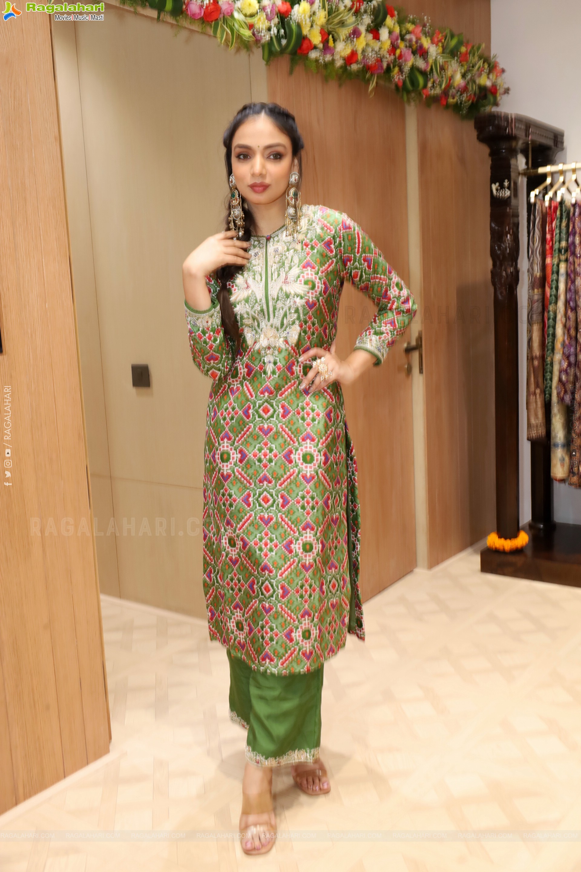 Kaashraf Latest Photoshoot Stills, HD Gallery