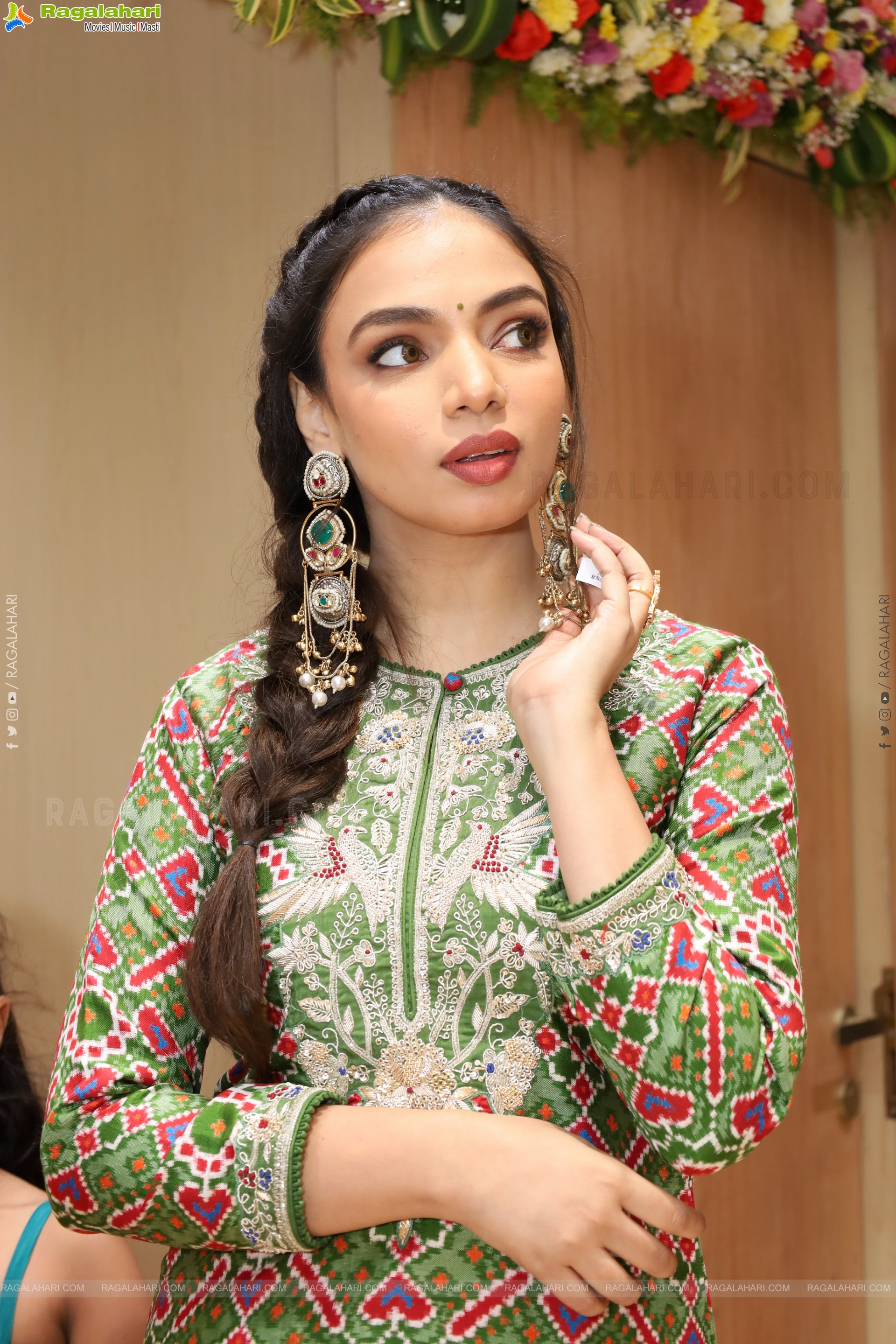 Kaashraf Latest Photoshoot Stills, HD Gallery