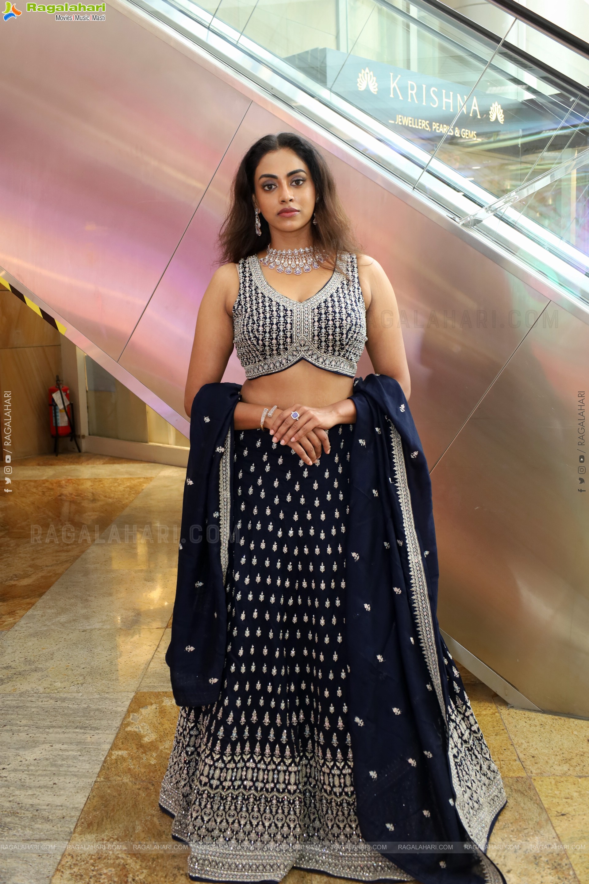 Kamakshi Bhaskarla at Hi Life Exclusive Special Exhibition, HD Gallery