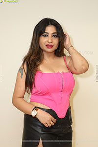 Madhulagna Das Glam Photoshoot Stills, HD Gallery 