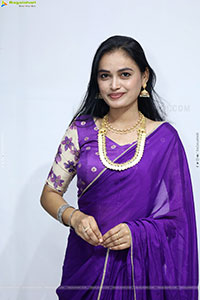 Manu Malleshwari at Hi Life Curtain Raiser Event, HD Gallery