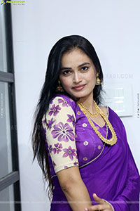 Manu Malleshwari at Hi Life Curtain Raiser Event, HD Gallery