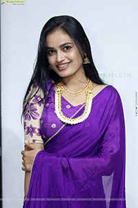 Manu Malleshwari at Hi Life Curtain Raiser Event, HD Gallery