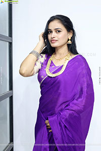 Manu Malleshwari at Hi Life Curtain Raiser Event, HD Gallery