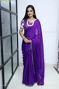 Manu Malleshwari at Hi Life Curtain Raiser Event, HD Gallery