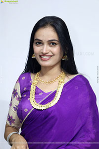 Manu Malleshwari at Hi Life Curtain Raiser Event, HD Gallery