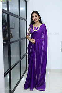 Manu Malleshwari at Hi Life Curtain Raiser Event, HD Gallery