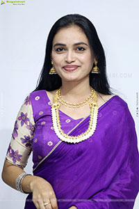 Manu Malleshwari at Hi Life Curtain Raiser Event, HD Gallery