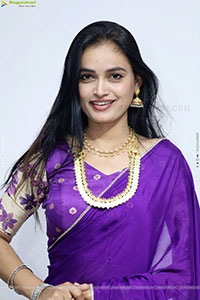 Manu Malleshwari at Hi Life Curtain Raiser Event, HD Gallery