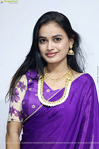Manu Malleshwari at Hi Life Curtain Raiser Event, HD Gallery