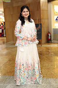 Milky Madhu Latest Stills, HD Photo Gallery