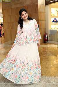 Milky Madhu Latest Stills, HD Photo Gallery