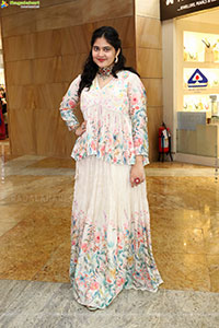 Milky Madhu Latest Stills, HD Photo Gallery