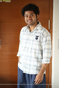 Mouli Tanuj at Little Hearts Interview, HD Gallery