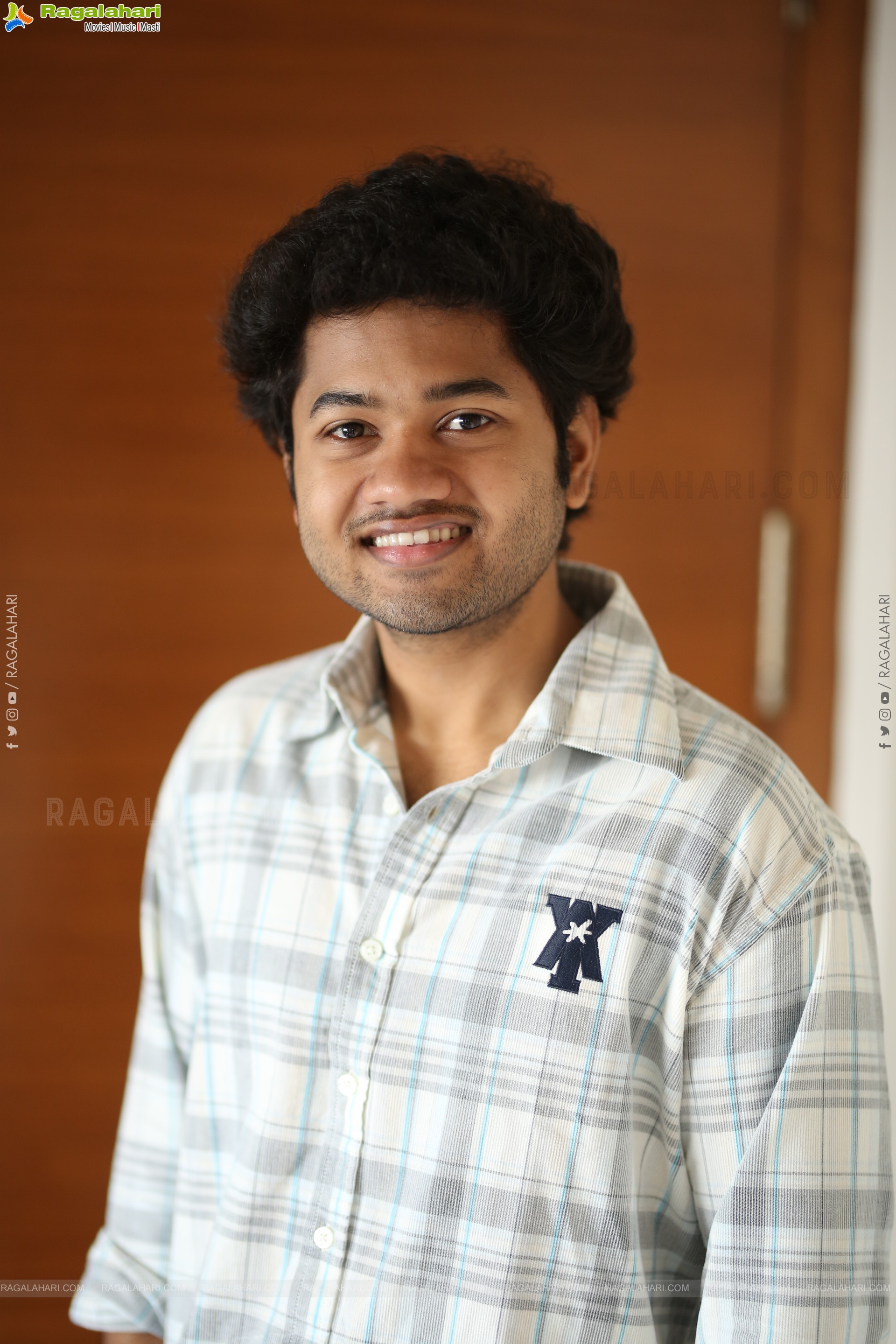 Mouli Tanuj at Little Hearts Interview, HD Gallery