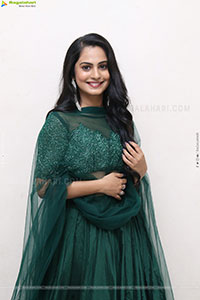Nilakhi Patra at Beauty Movie Press Meet, HD Gallery