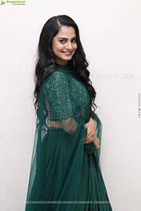 Nilakhi Patra at Beauty Movie Press Meet, HD Gallery
