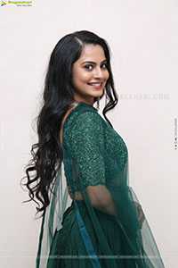 Nilakhi Patra at Beauty Movie Press Meet, HD Gallery