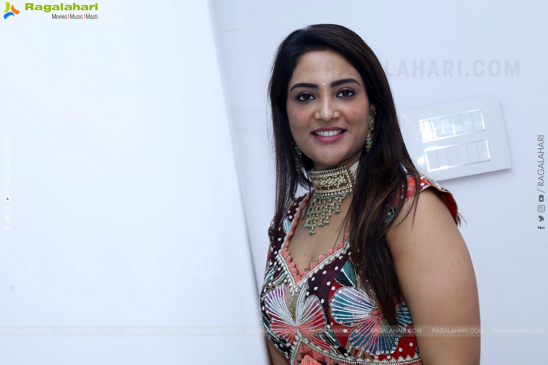 Nirupama stills in Designer Dress, HD Gallery