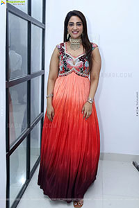 Nirupama stills in Designer Dress, HD Gallery