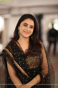 Priyanka Arul Mohan at OG Interview, HD Gallery