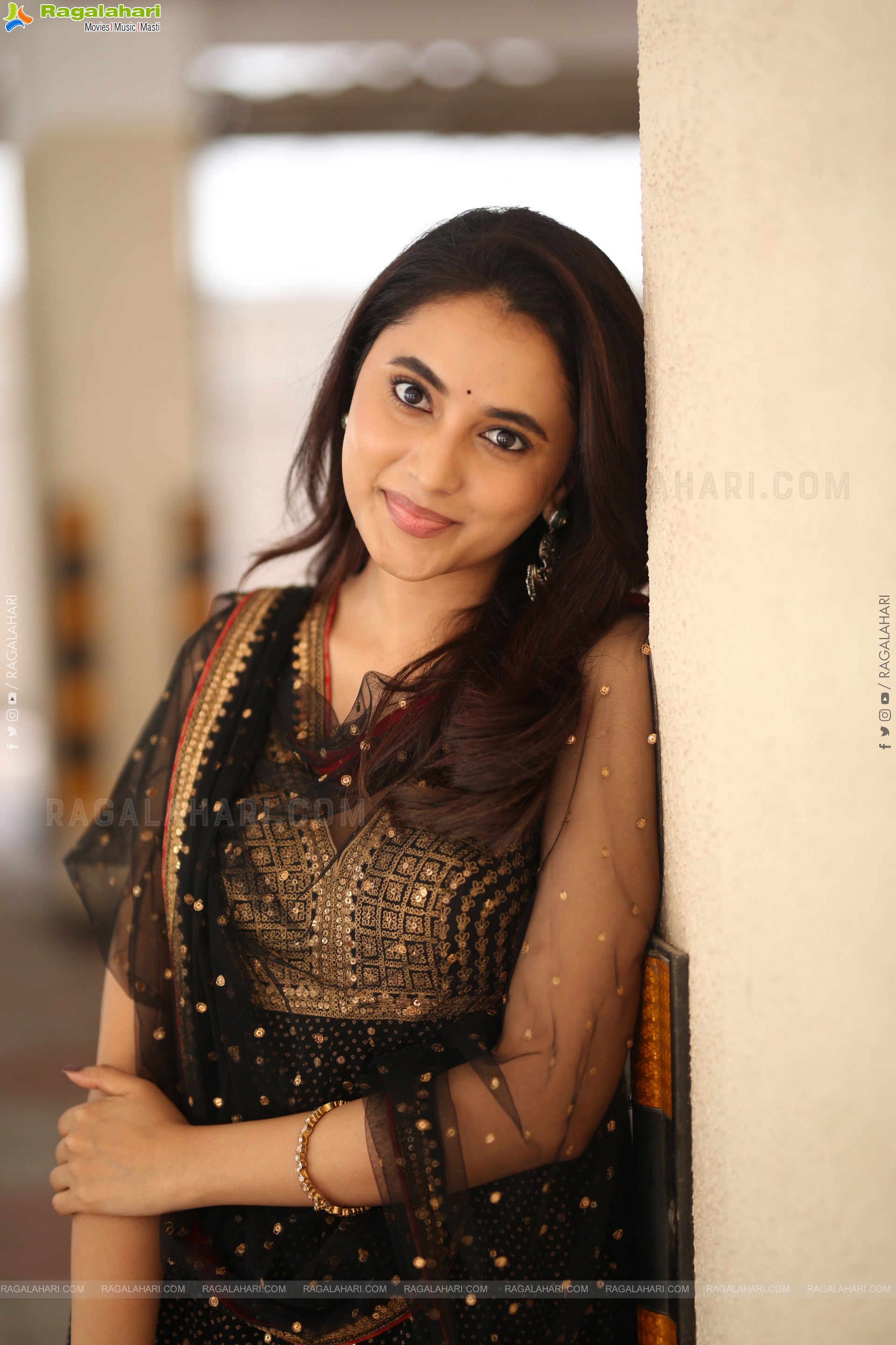 Priyanka Arul Mohan at OG Interview, HD Gallery