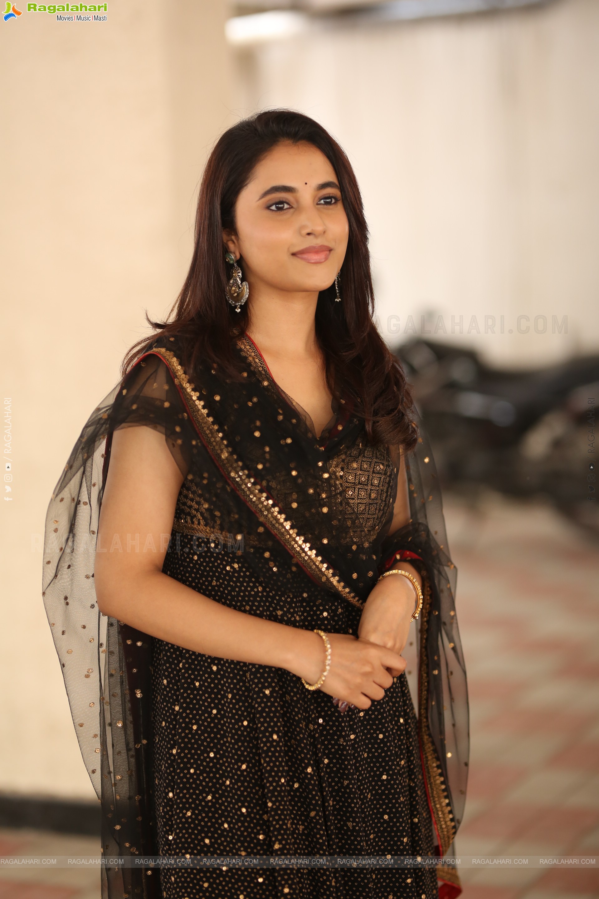 Priyanka Arul Mohan at OG Interview, HD Gallery