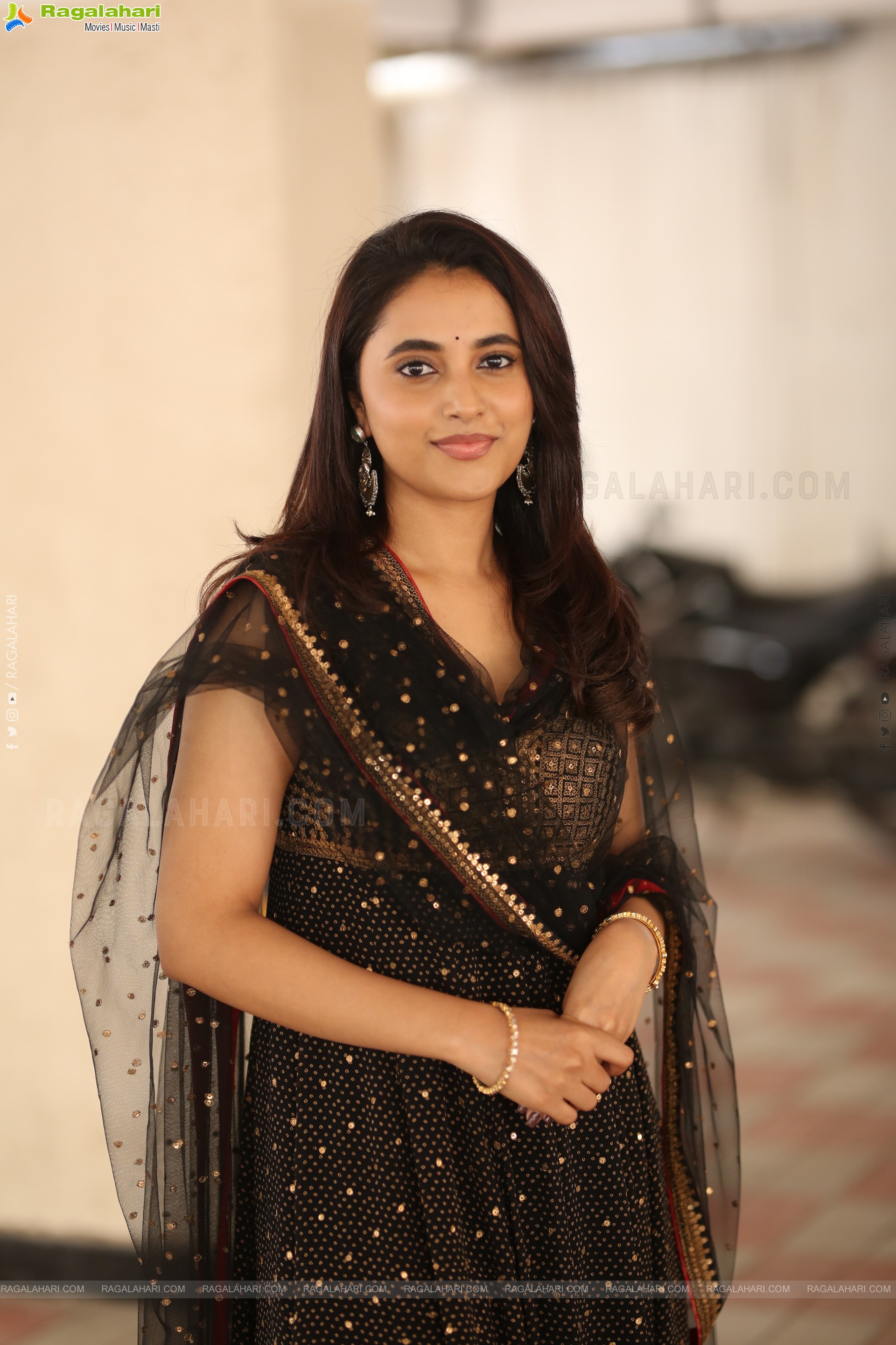 Priyanka Arul Mohan at OG Interview, HD Gallery