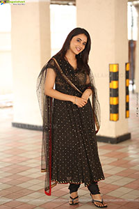 Priyanka Arul Mohan at OG Interview, HD Gallery