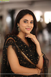 Priyanka Arul Mohan at OG Interview, HD Gallery