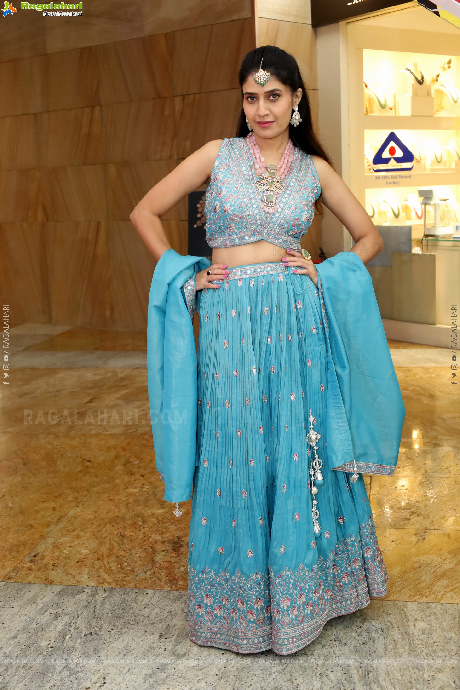 Punam Shail at Hi Life Exhibition Launch Event, HD Gallery