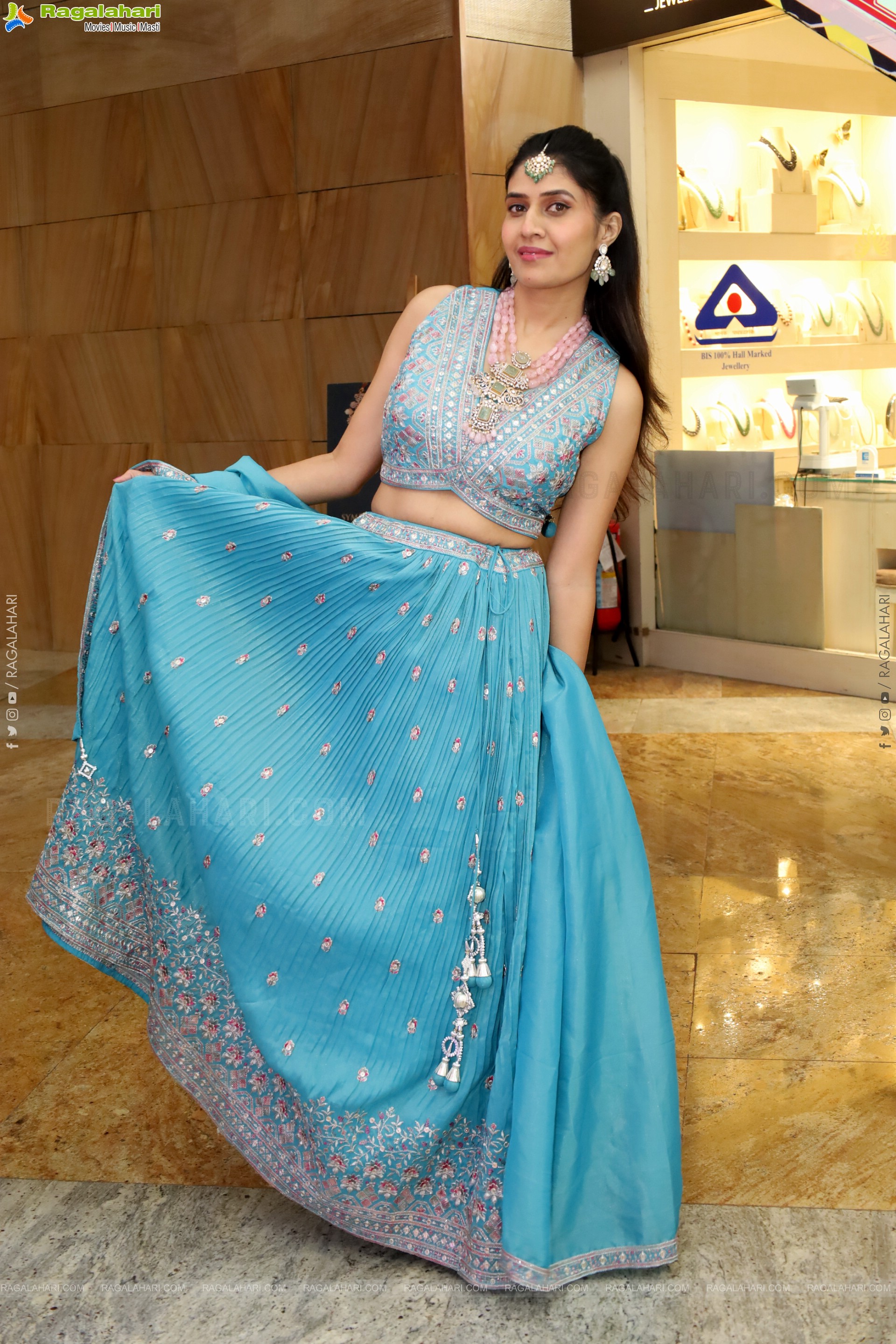 Punam Shail at Hi Life Exhibition Launch Event, HD Gallery