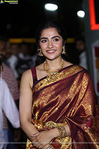 Rukmini Vasanth at Kantara Chapter 1 Pre Release Event