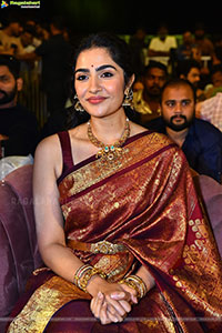 Rukmini Vasanth at Kantara Chapter 1 Pre Release Event