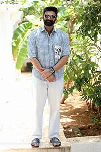 Bellamkonda Sai Sreenivas at Kishkindhapuri Movie Interview
