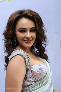Seerat Kapoor at Jatasya Maranam Dhruvam Teaser Launch