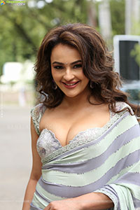 Seerat Kapoor at Jatasya Maranam Dhruvam Teaser Launch