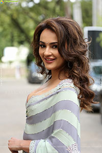 Seerat Kapoor at Jatasya Maranam Dhruvam Teaser Launch