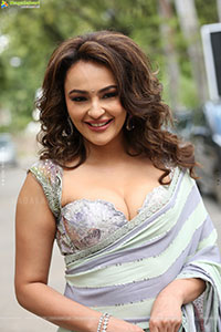 Seerat Kapoor at Jatasya Maranam Dhruvam Teaser Launch