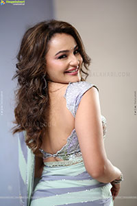 Seerat Kapoor at Jatasya Maranam Dhruvam Teaser Launch