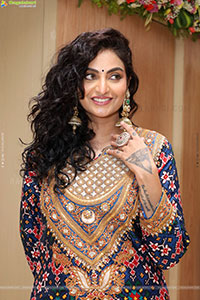 Sharon Fernandes Latest HD Stills, Photo Gallery