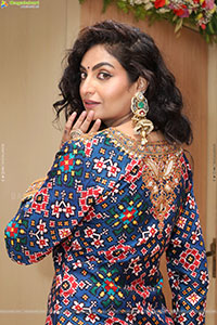 Sharon Fernandes Latest HD Stills, Photo Gallery