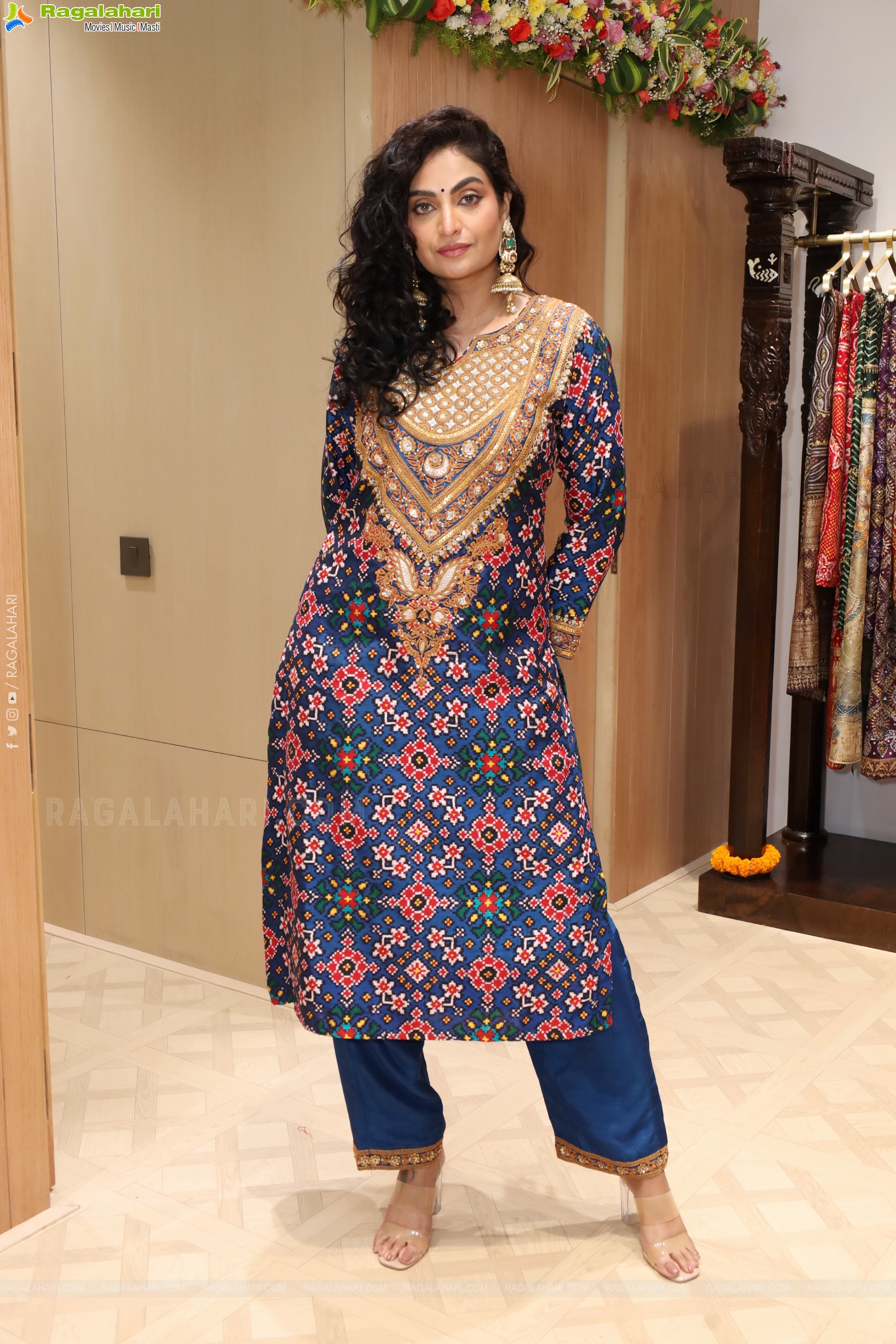 Sharon Fernandes Latest HD Stills, Photo Gallery
