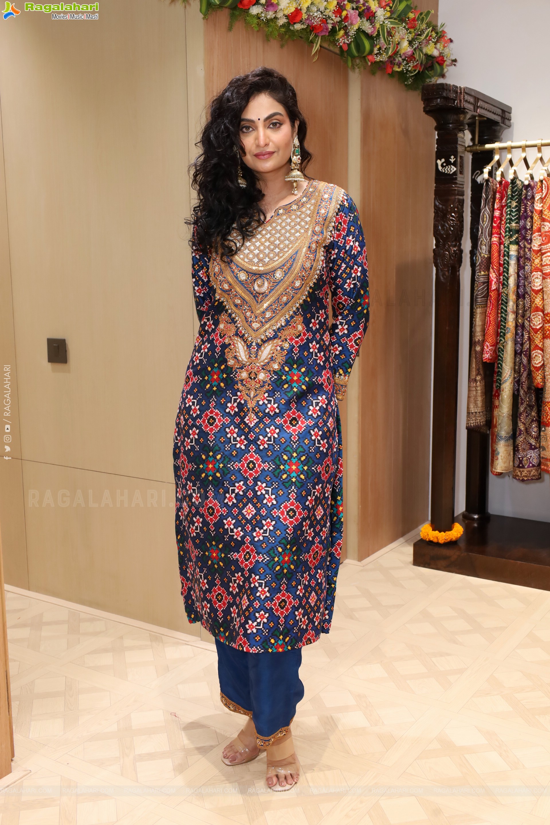 Sharon Fernandes Latest HD Stills, Photo Gallery