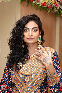 Sharon Fernandes Latest HD Stills, Photo Gallery