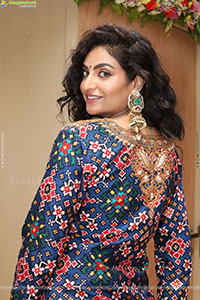 Sharon Fernandes Latest HD Stills, Photo Gallery