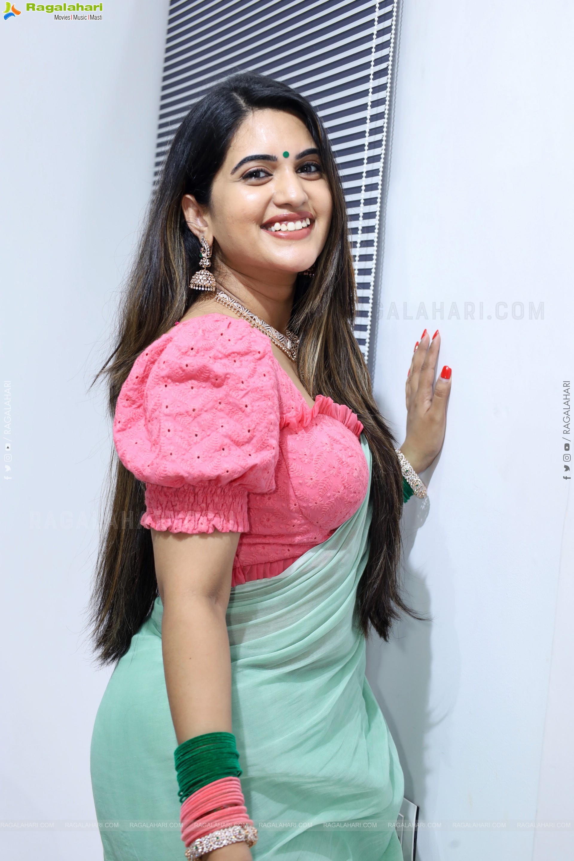 Sravanthi Chokarapu at Hi Life Exhibition Curtain Raiser Event, HD Gallery