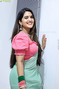 Sravanthi Chokarapu at Hi Life Exhibition Curtain Raiser