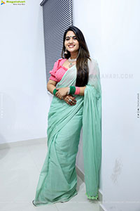 Sravanthi Chokarapu at Hi Life Exhibition Curtain Raiser
