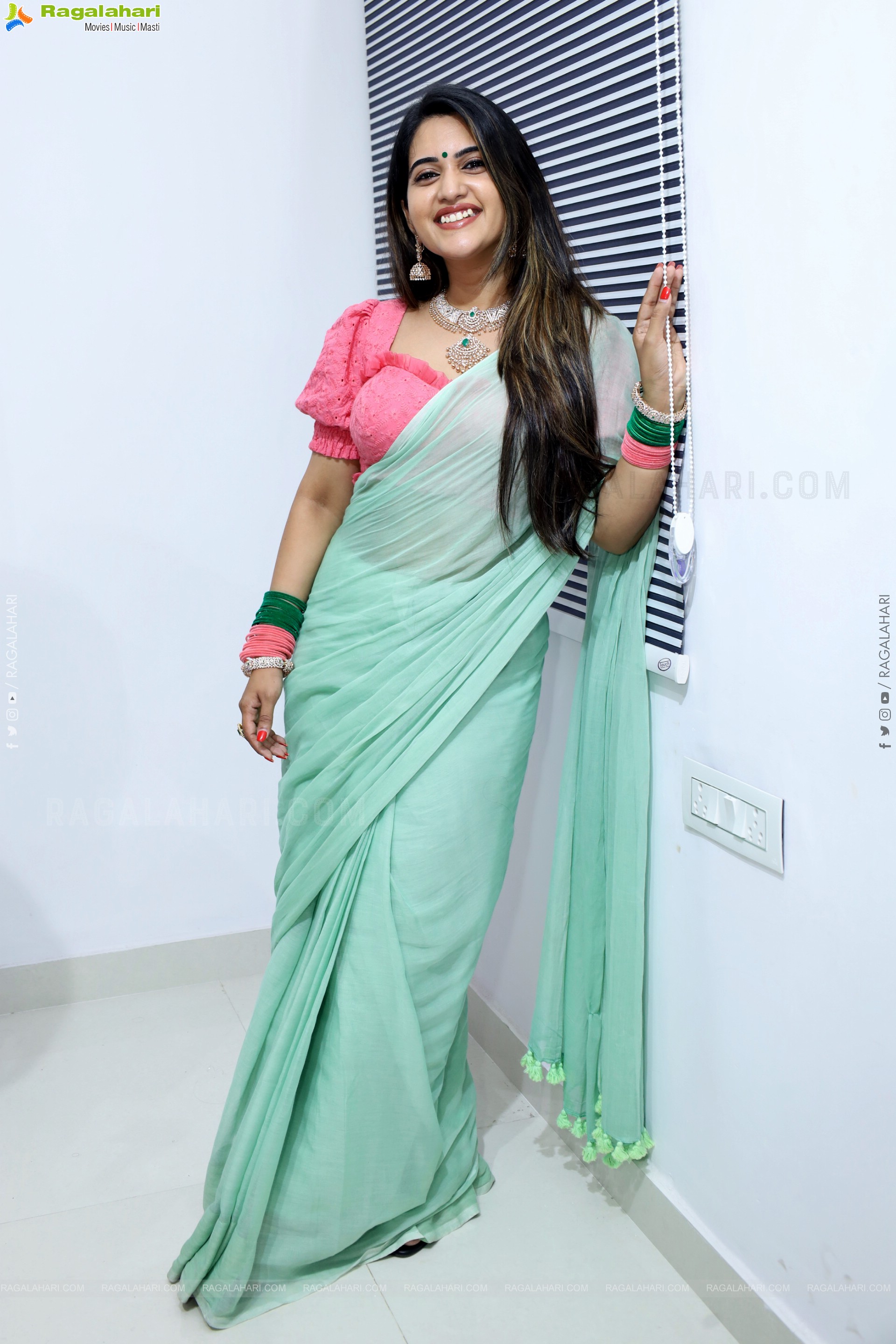 Sravanthi Chokarapu at Hi Life Exhibition Curtain Raiser Event, HD Gallery